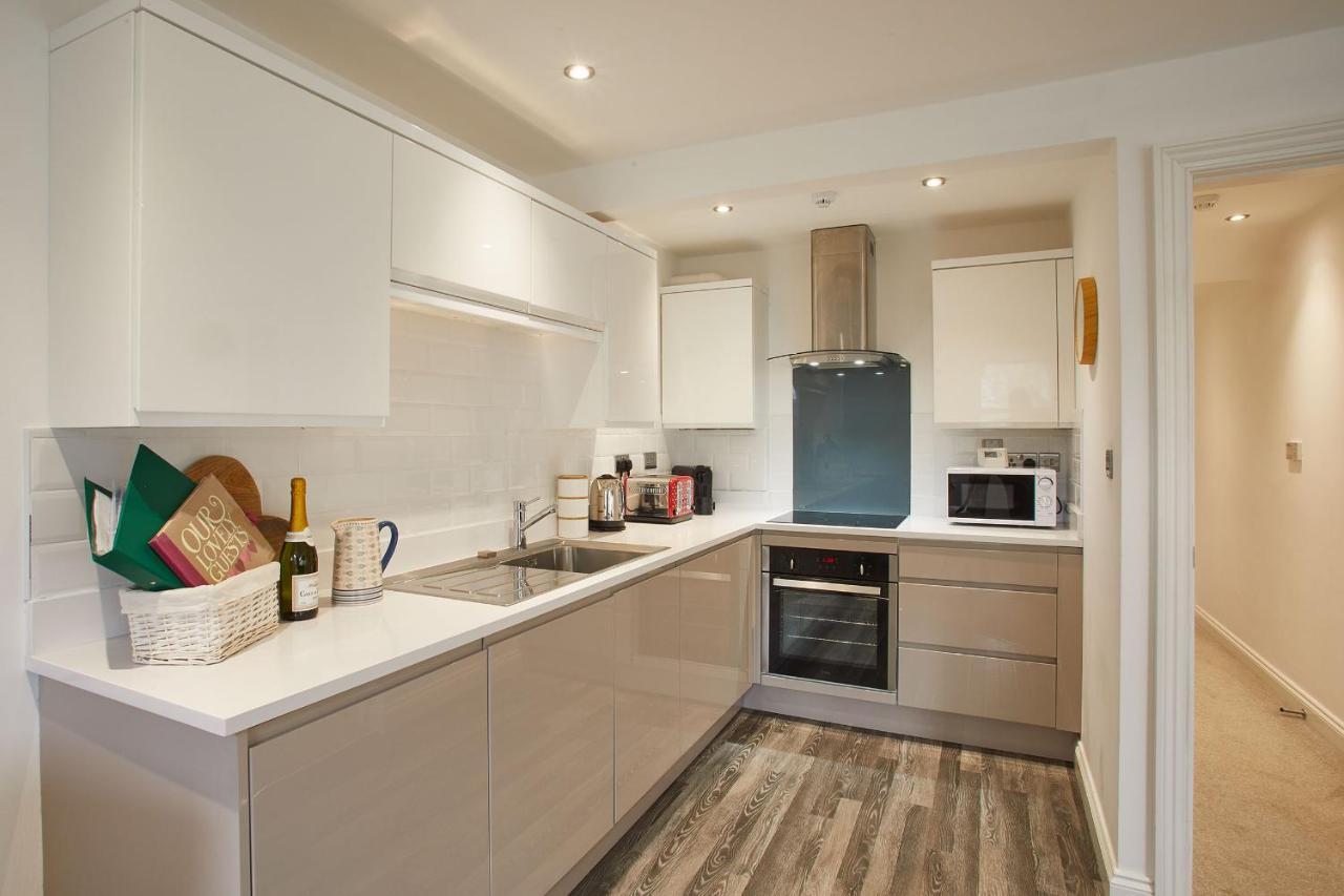 Number 3 at Pannett Apartments Whitby Bagian luar foto