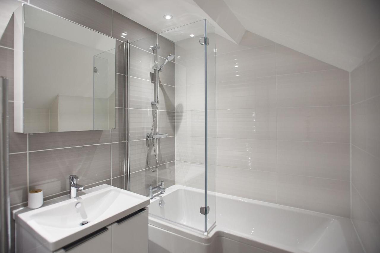 Number 3 at Pannett Apartments Whitby Bagian luar foto