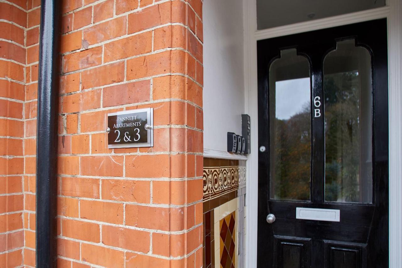 Number 3 at Pannett Apartments Whitby Bagian luar foto