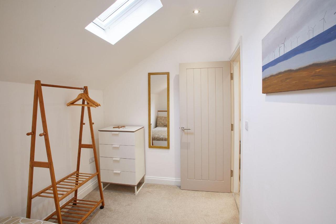 Number 3 at Pannett Apartments Whitby Bagian luar foto